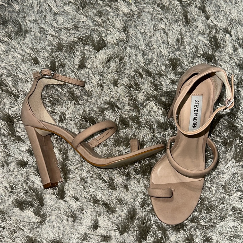 Steve Madden Pamelina Heels size 6.5